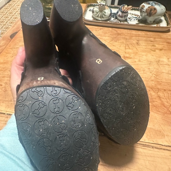 Flogg Diana black suede platform clogs - Picture 3 of 3